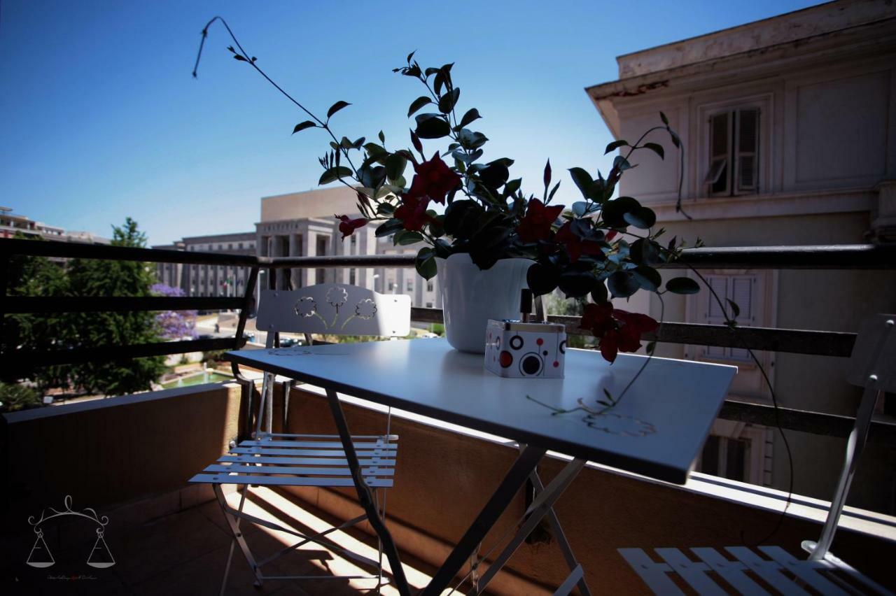 La Libra Rooms Cagliari Bagian luar foto