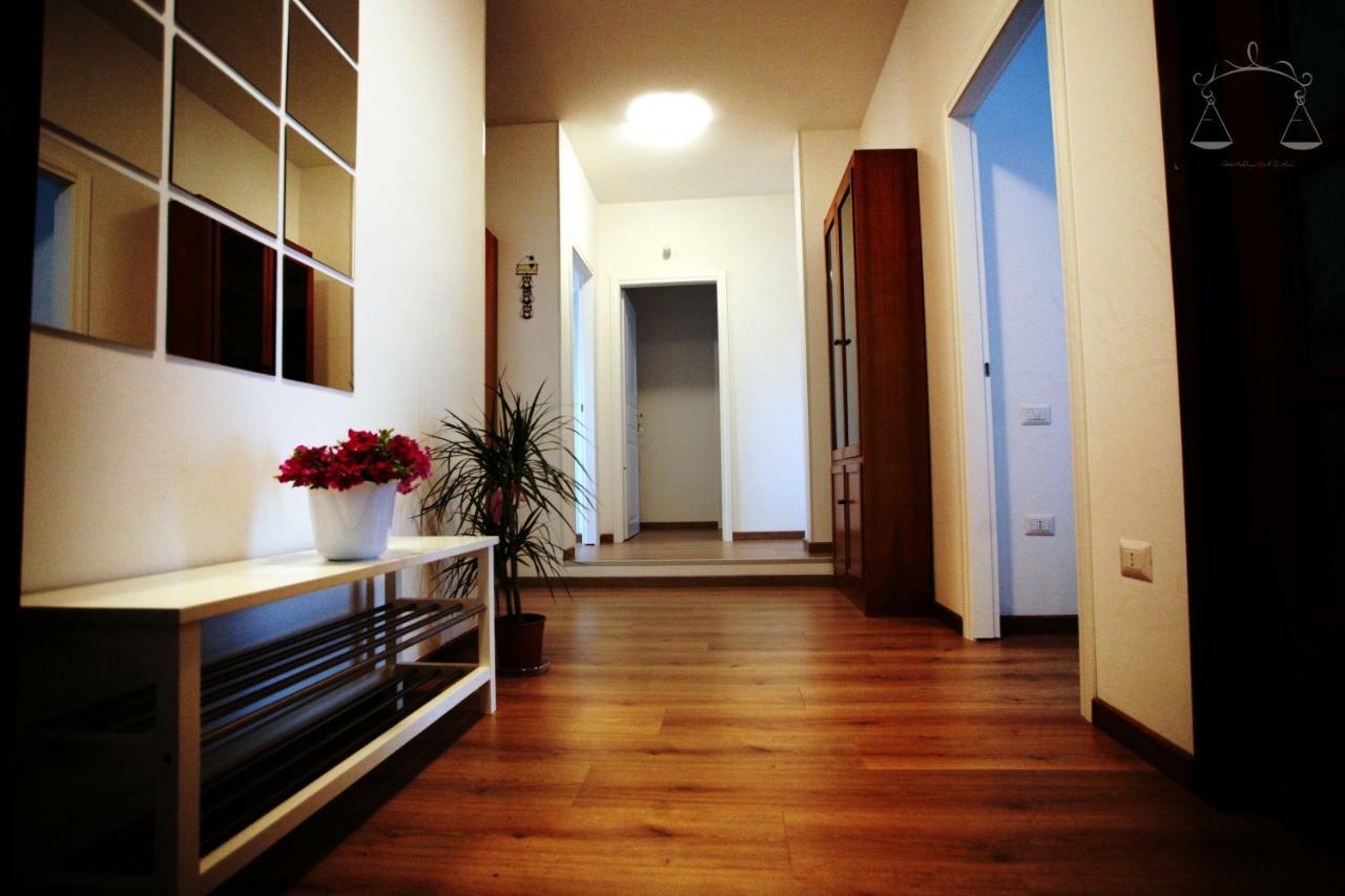 La Libra Rooms Cagliari Bagian luar foto